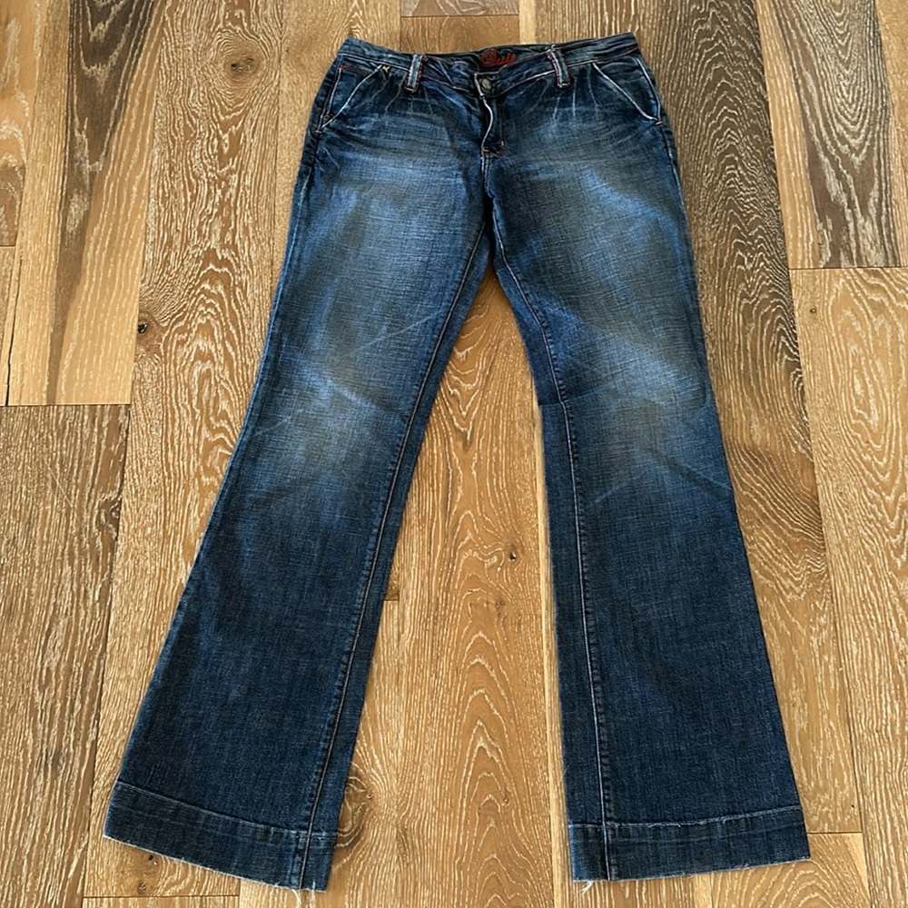 BLUE CULT Women 29 trouser jeans. Wide leg/flare style.